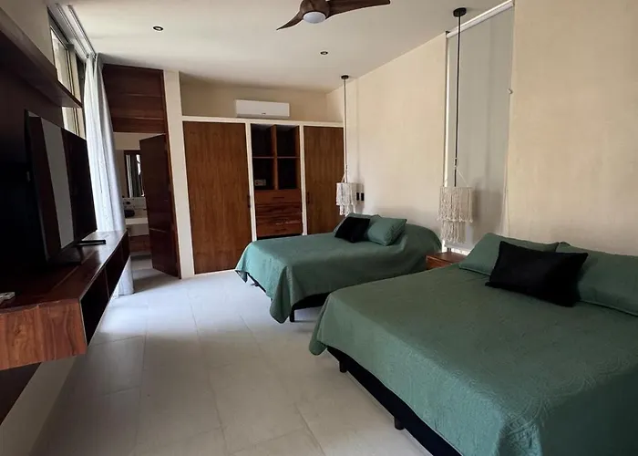 Erze 4 Bedrooms And Private Pool Villa *