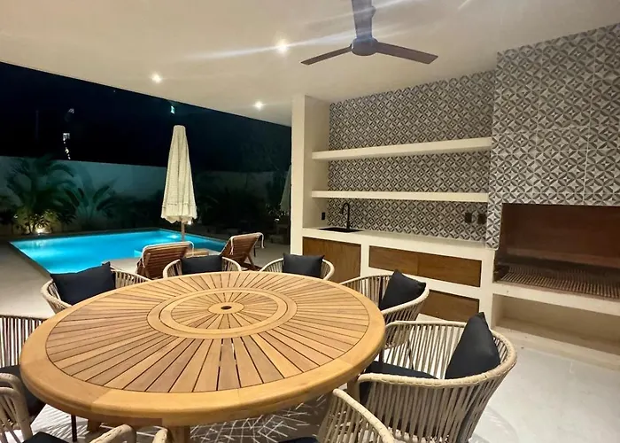 Erze 4 Bedrooms And Private Pool Villa *