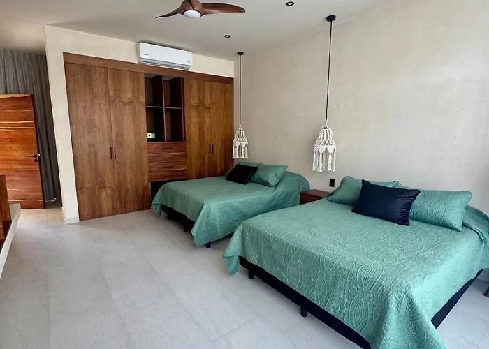Erze 4 Bedrooms And Private Pool Villa