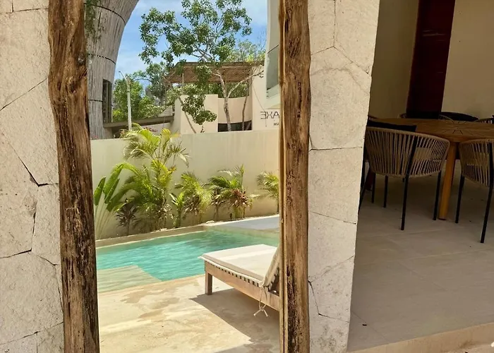 Erze 4 Bedrooms And Private Pool